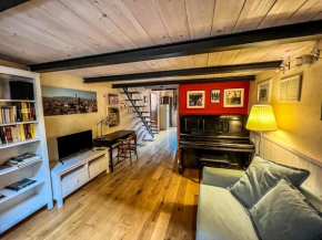 The Pianist s House in the heart of Bologna